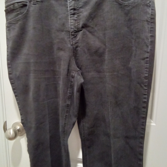 Chicos So Slimming Plus Size 3 (16) Black Straight Leg Denim Blue Jeans - Picture 7 of 13